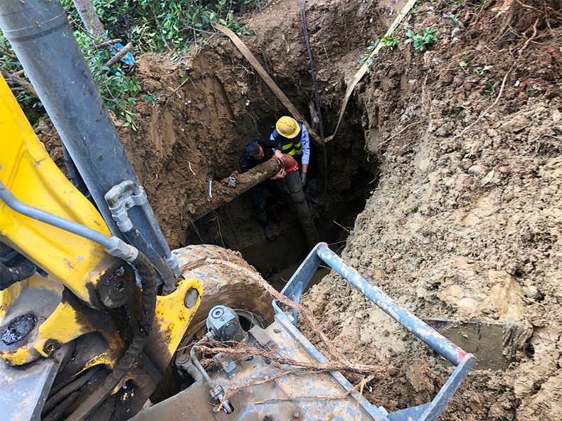 �Ͼ��ܵ����b�z��